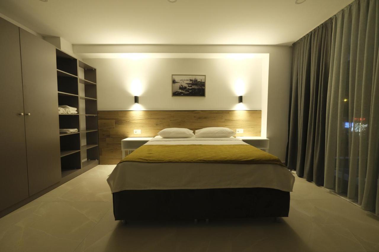 Tut Hotel Анталья Экстерьер фото