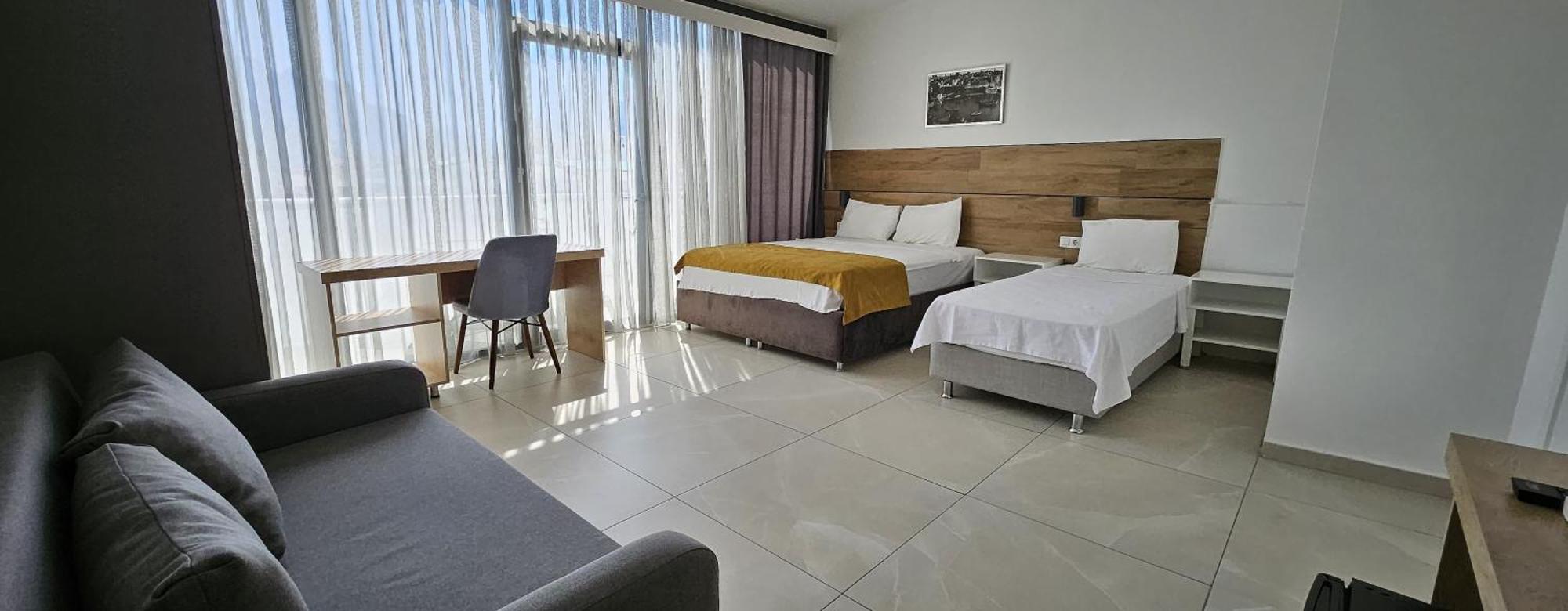 Tut Hotel Анталья Экстерьер фото